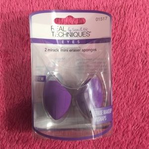 Real Techniques 2ct. Miracle Mini Eraser Sponge:Brand New!